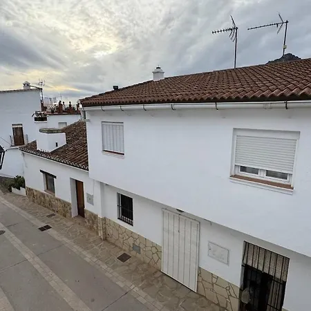 Encanto Rustico Andaluz En El Corazon De Holiday home Gaucin